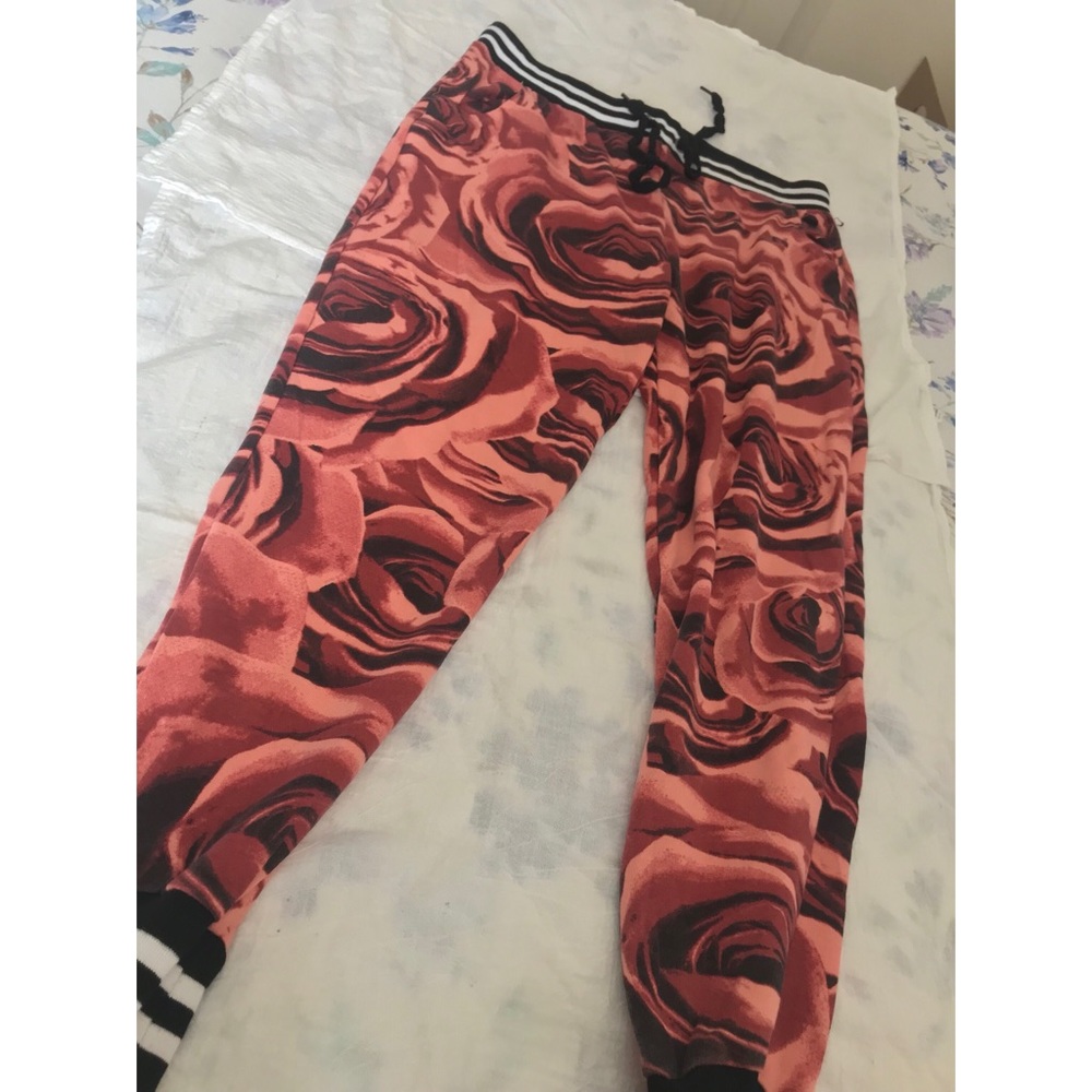 Rose Sweats